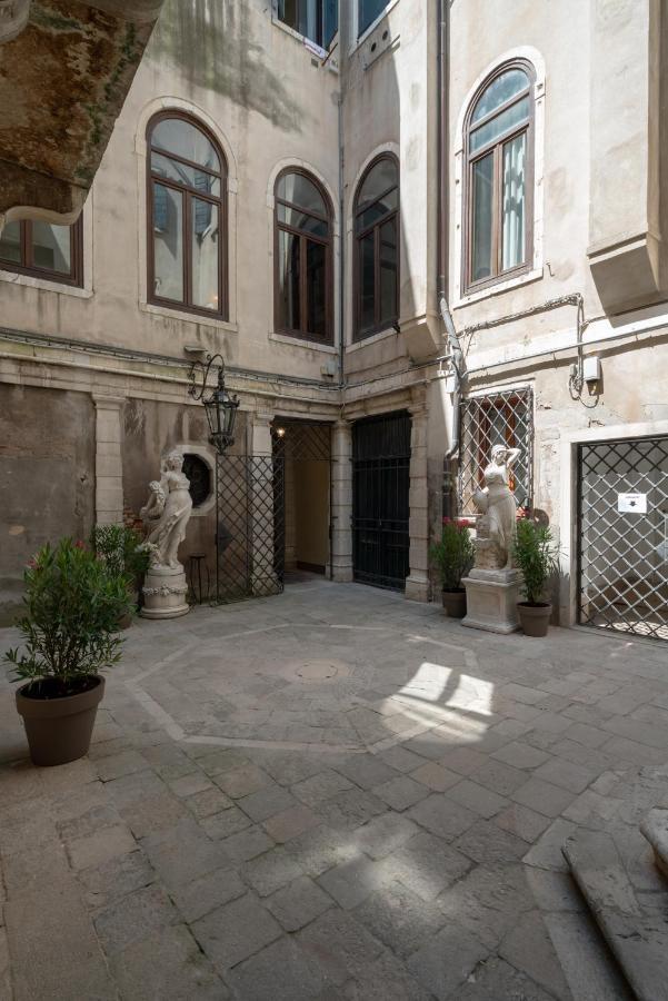 Venice Palace Tintoretto By Wonderful Italy Exteriér fotografie